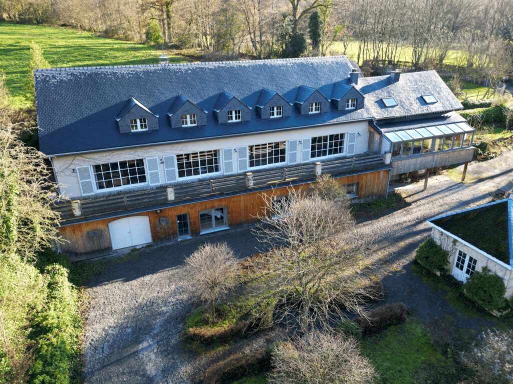 maison source harre