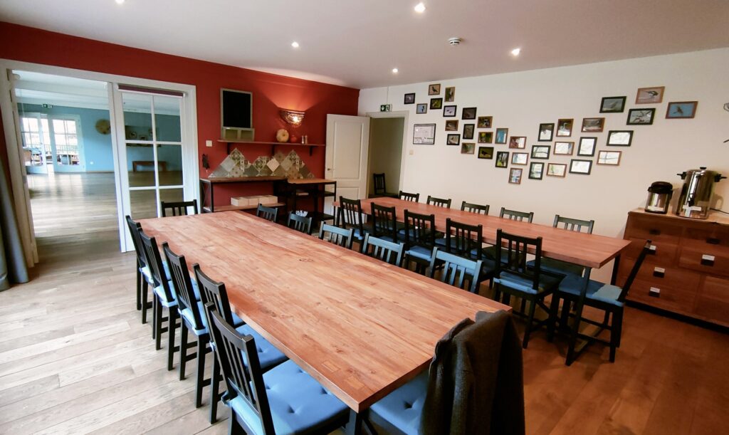 salleà manger deux tables